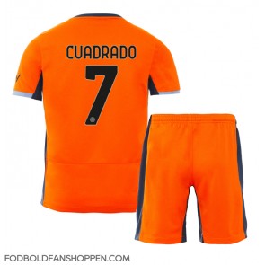 Inter Milan Juan Cuadrado #7 Tredjetrøje Børn 2023-24 Kortærmet (+ Korte bukser)